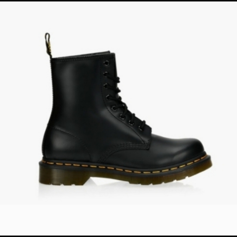 Doc Martens 1460 Lace Up Womens Smooth Leather Boots